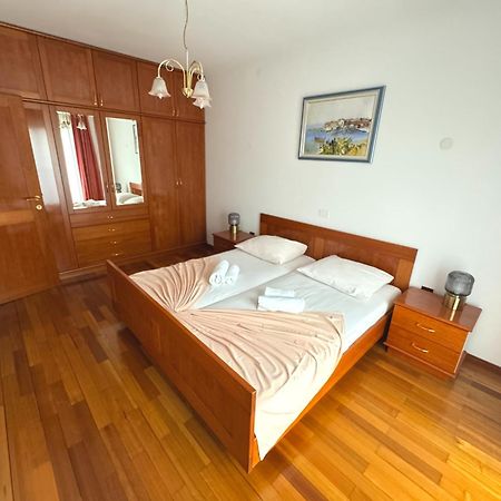 Apartments Villa Mirjam Poreč Exterior foto